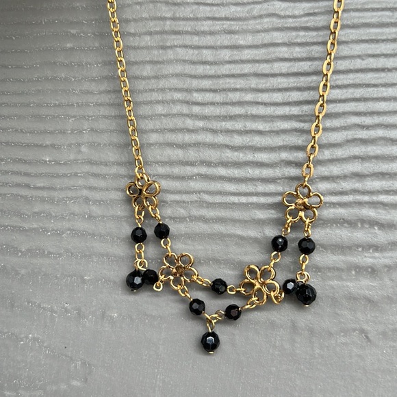 Elegant vintage bib kind of necklace - Picture 3 of 6